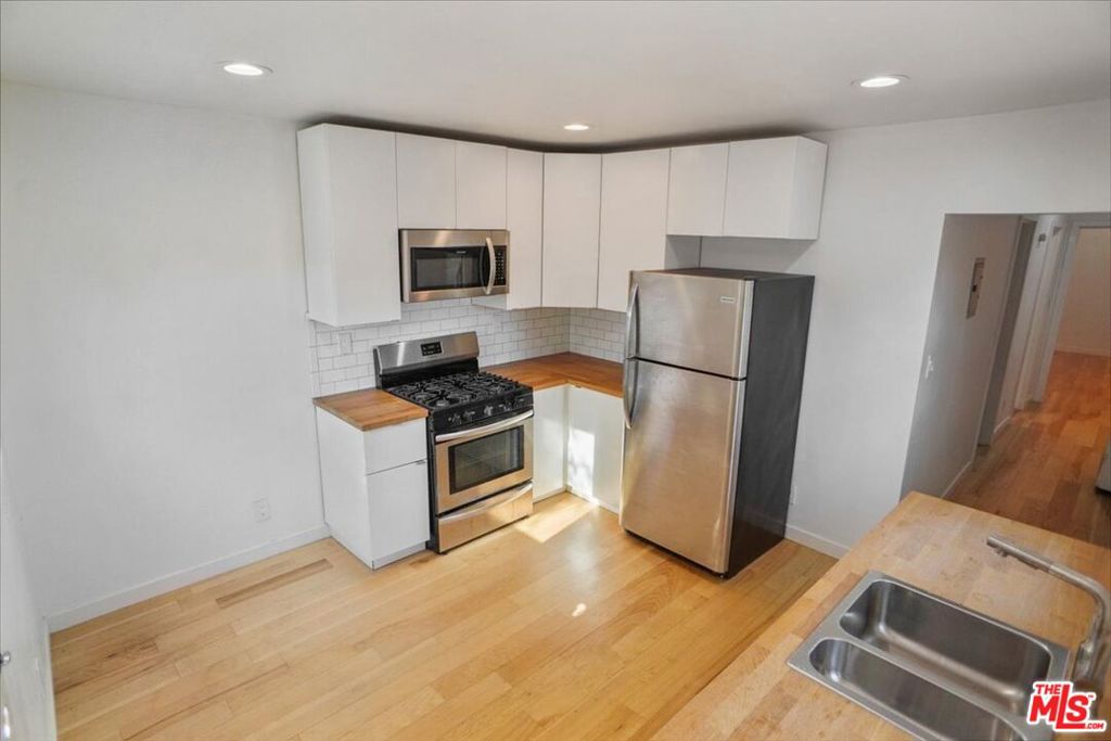 140 S Avenue 58 Property Photo 3