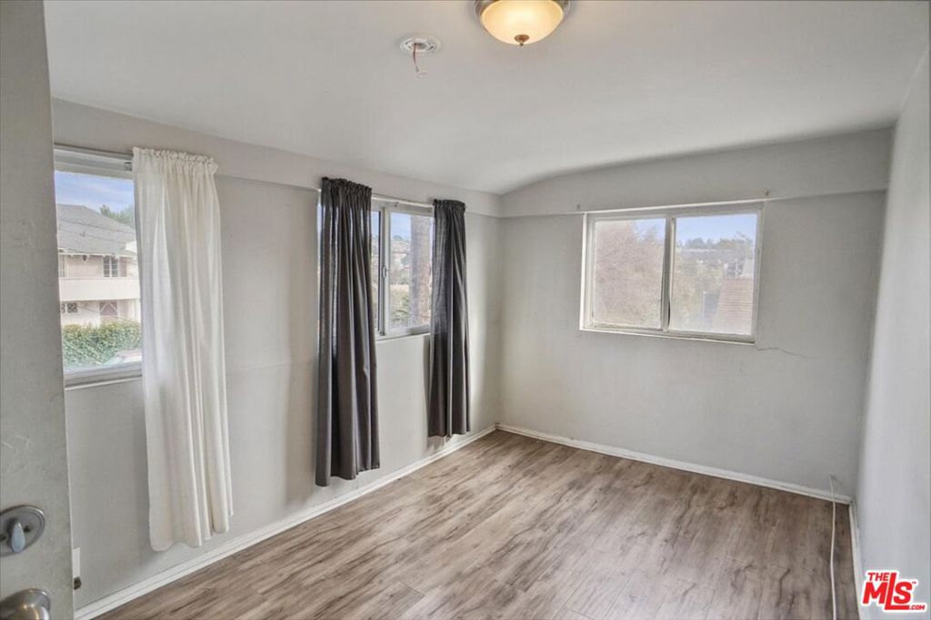 140 S Avenue 58 Property Photo 10