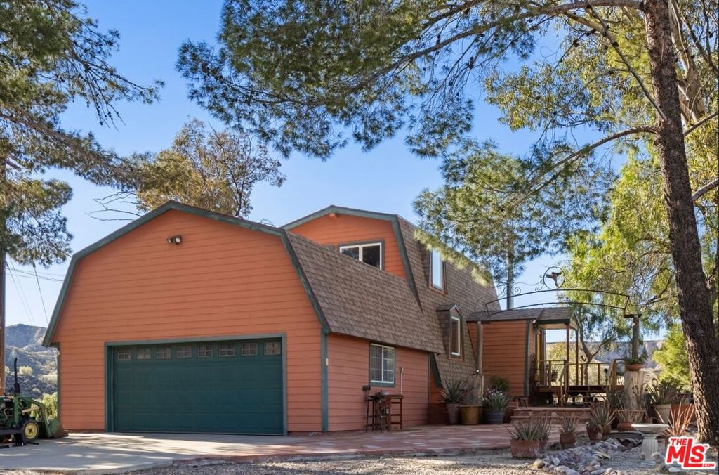16617 Vasquez Canyon Road Property Photo