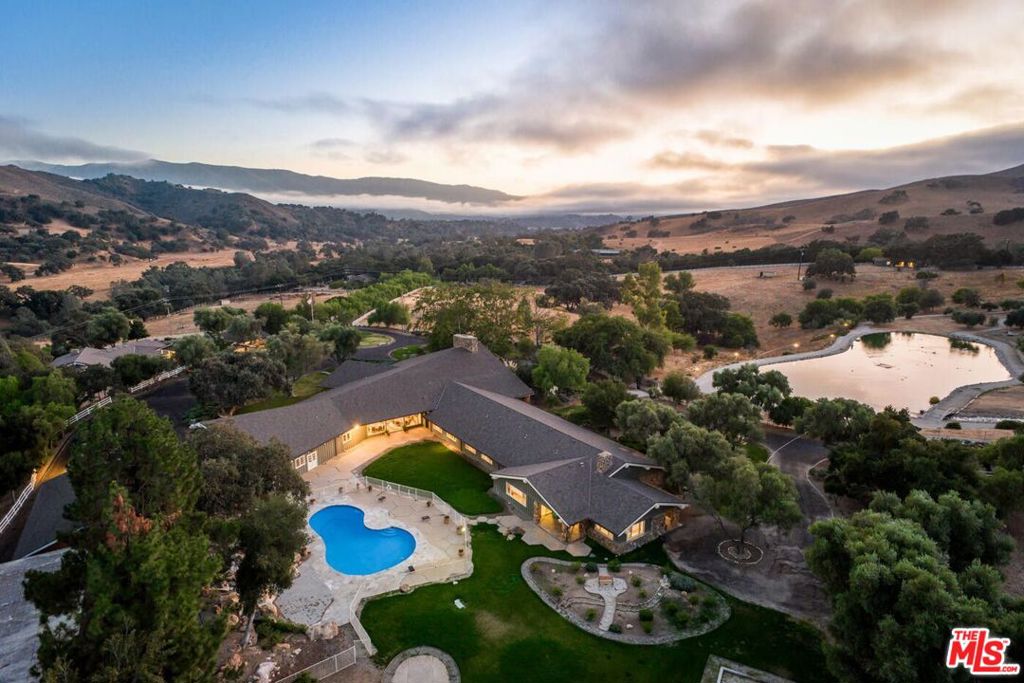 7351 Happy Canyon Road Property Photo 6