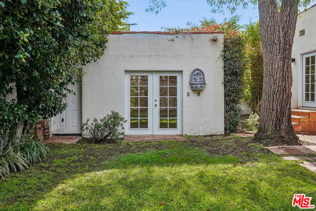 352 S Oakhurst Drive Property Photo 46