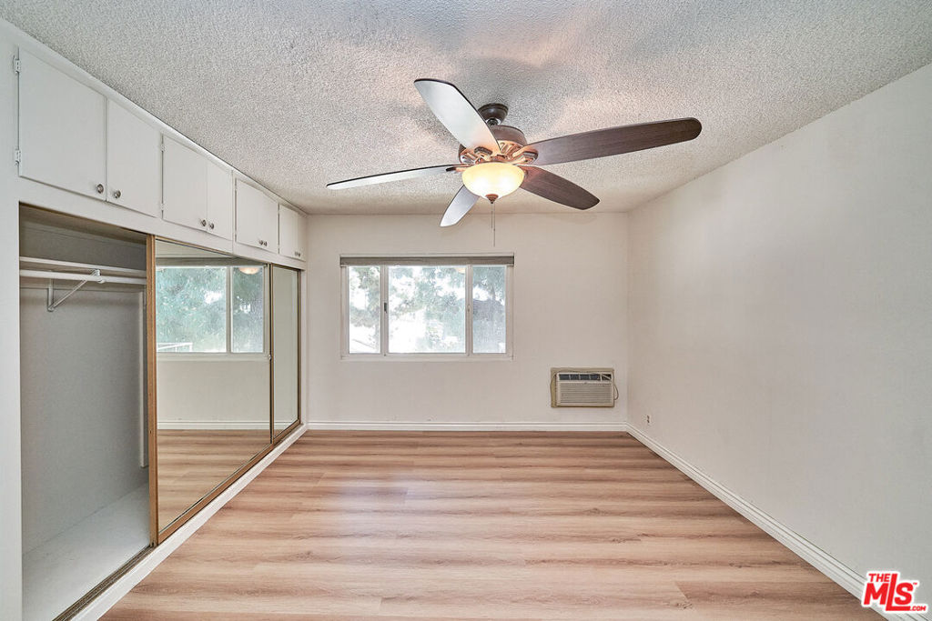 12129 Beverly Boulevard 3c Property Photo 26