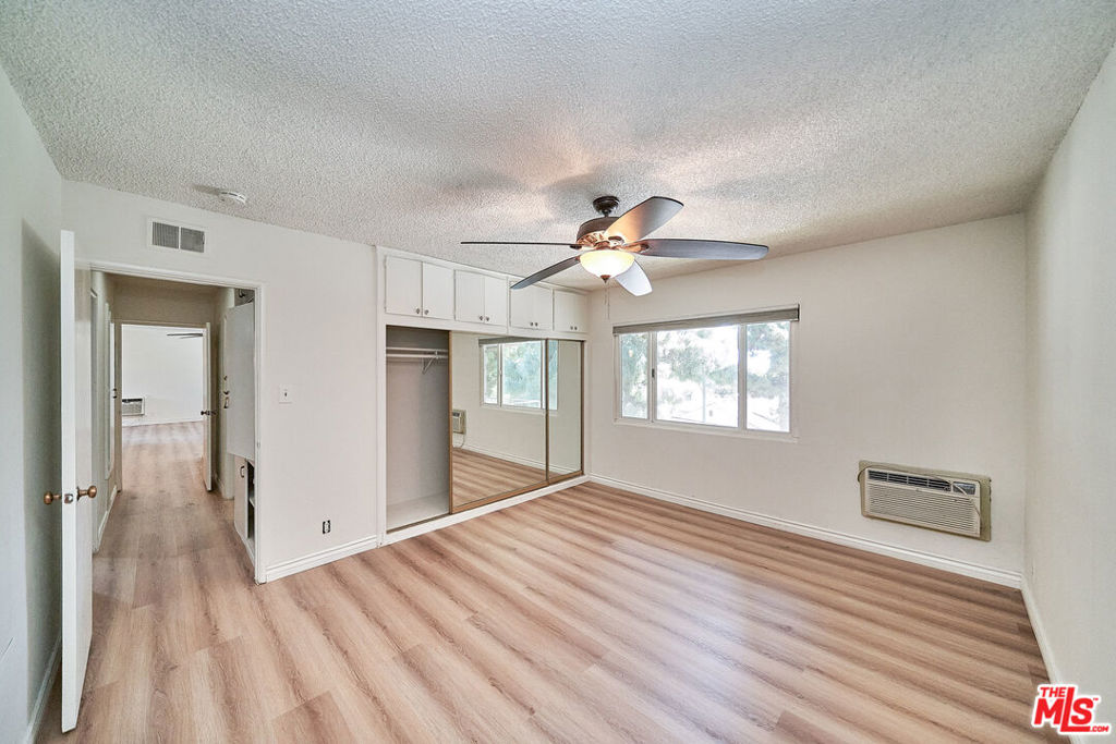 12129 Beverly Boulevard 3c Property Photo 27