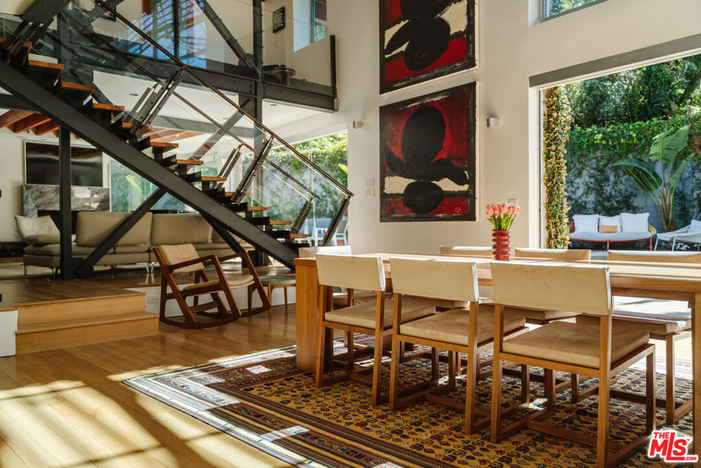 562 Stassi Lane Property Photo 3