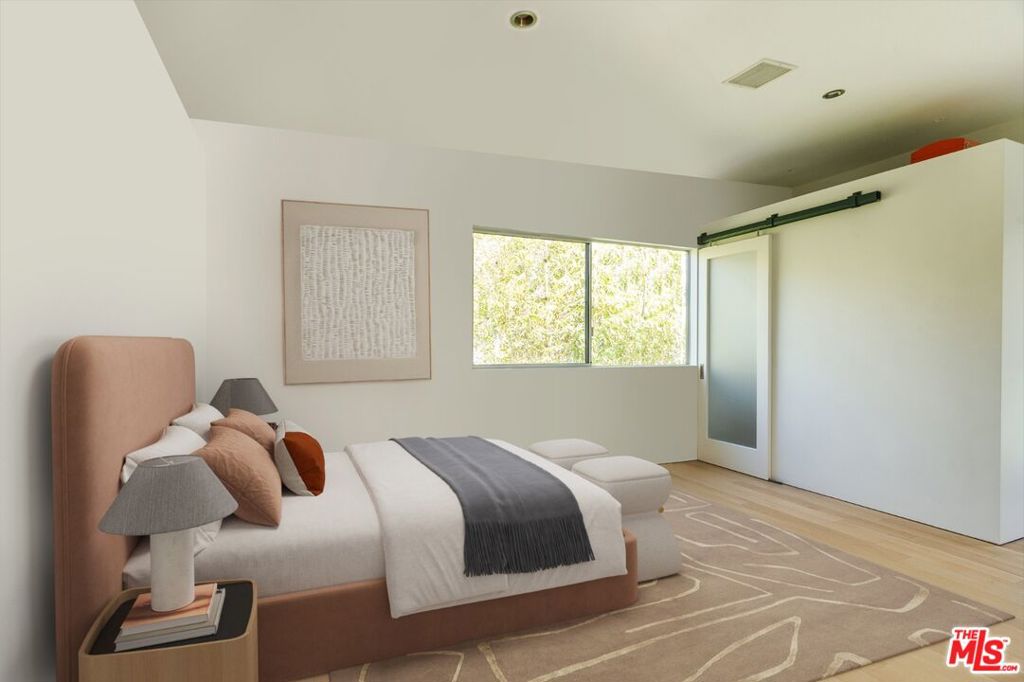 562 Stassi Lane Property Photo 17