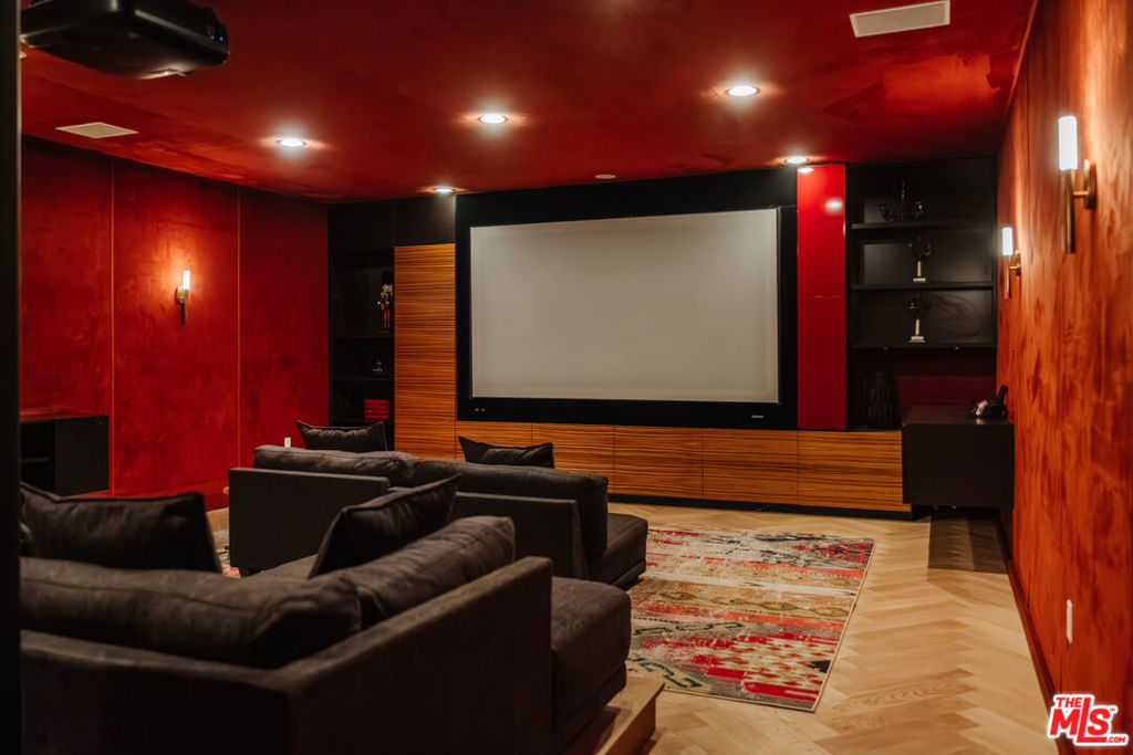 562 Stassi Lane Property Photo 23