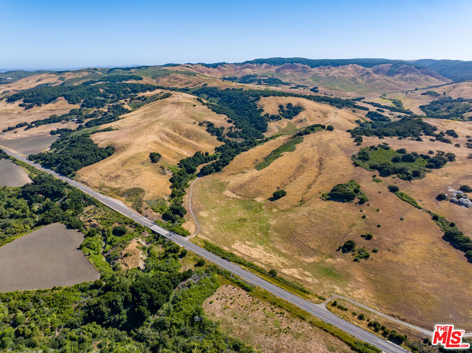 7200 Hwy 1 Property Photo 10