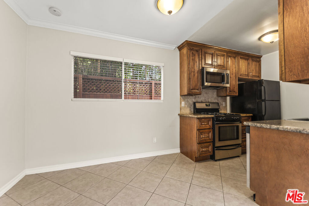 1015 Ashland Avenue 1 Property Photo 11