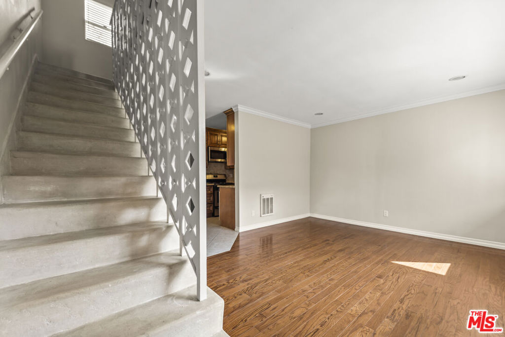 1015 Ashland Avenue 1 Property Photo 12