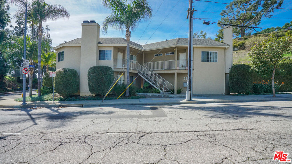 3911 Verdugo Road Property Photo