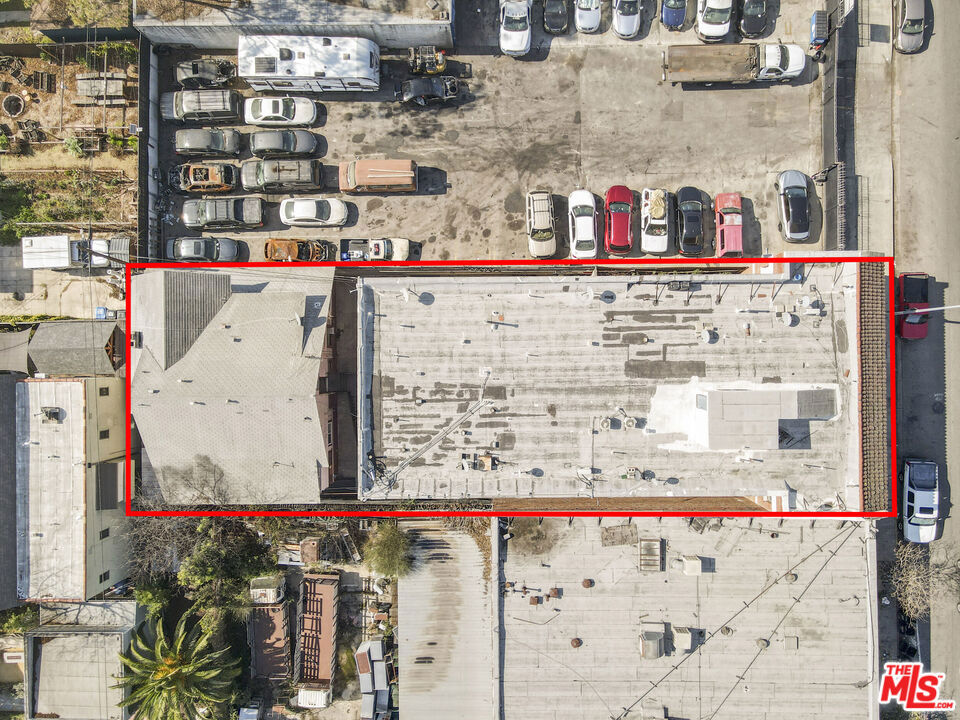 2360 W Washington Boulevard Property Photo 4