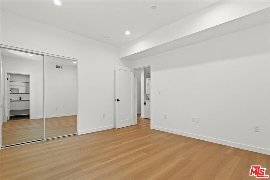 1629 S New Hampshire Avenue Property Photo 16