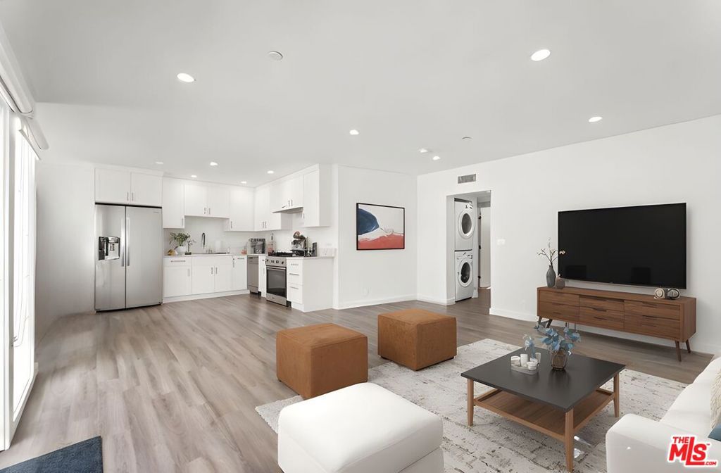 1264 9th Street B Property Photo