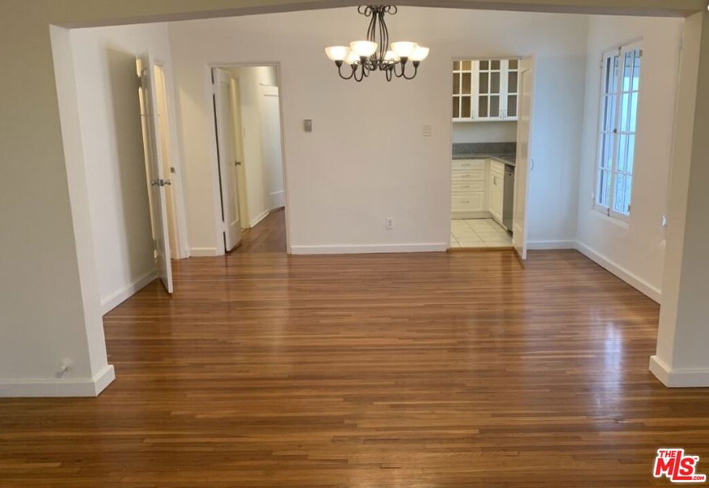 448 N Hayworth Avenue Property Photo 15