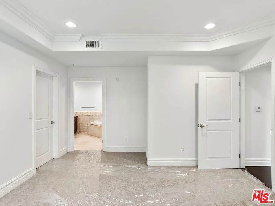 8610 Chalmers 105 Property Photo 10