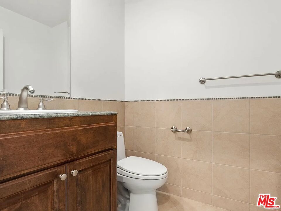 8610 Chalmers 105 Property Photo 15