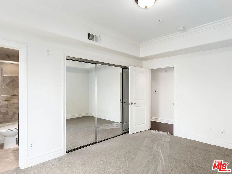 8610 Chalmers 105 Property Photo 18