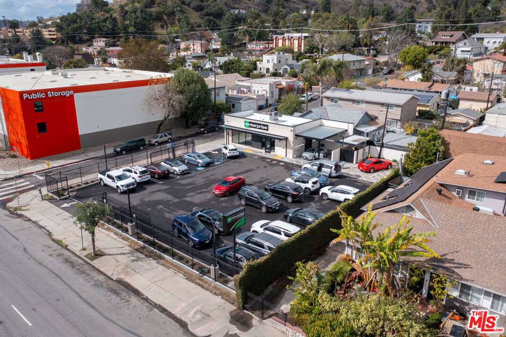 4201 N Figueroa Street Property Photo 3