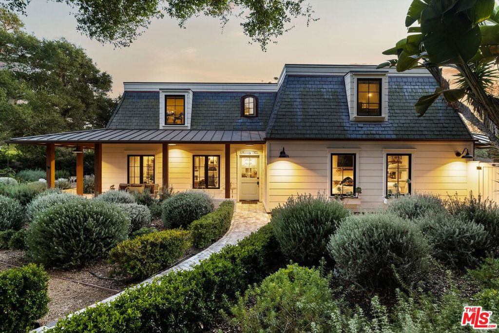 72 La Vuelta Road Property Photo