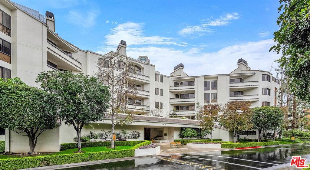 90067 Real Estate Listings Main Image