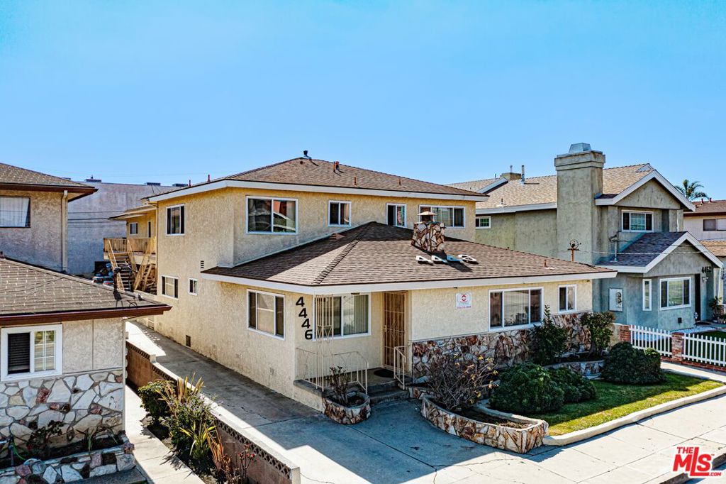 4446 W 142nd Street Property Photo