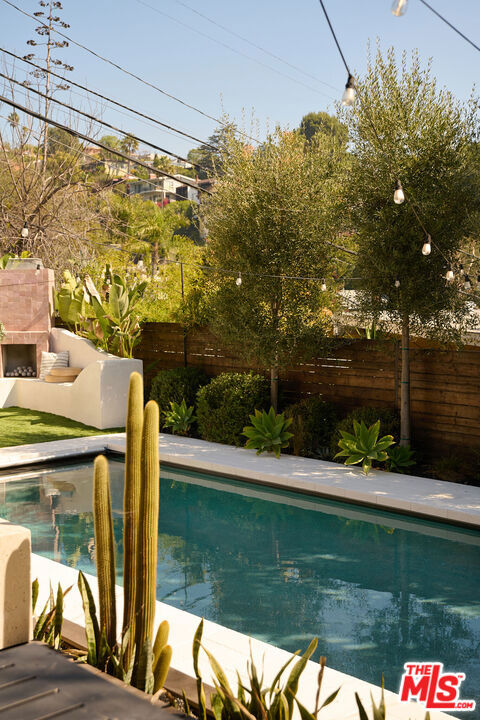 1666 Micheltorena Street Property Photo 31