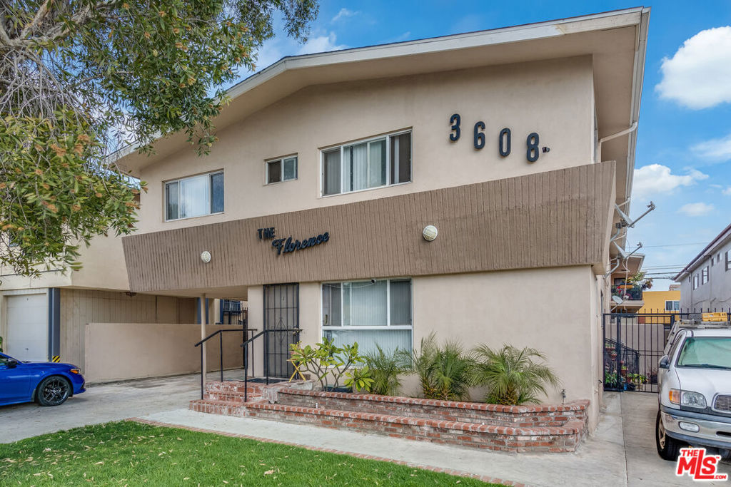 3608 Mentone Avenue Property Photo