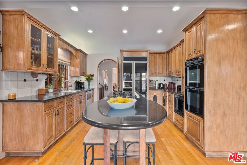 928 Wellesley Avenue Property Photo 10