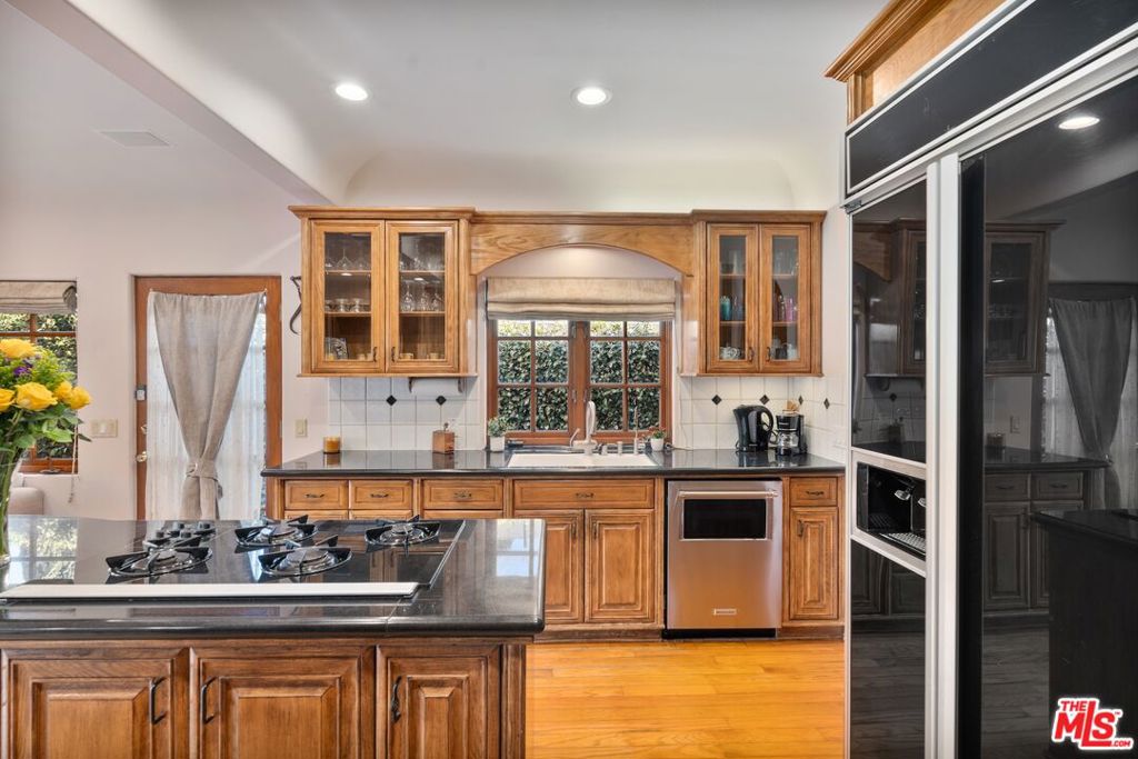 928 Wellesley Avenue Property Photo 11