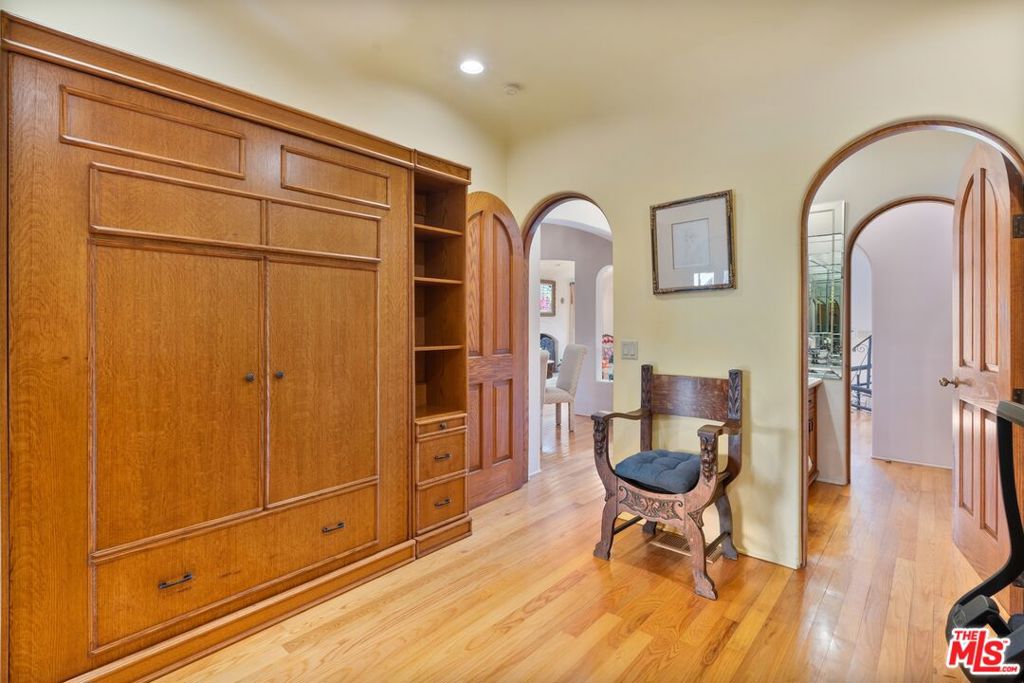 928 Wellesley Avenue Property Photo 17