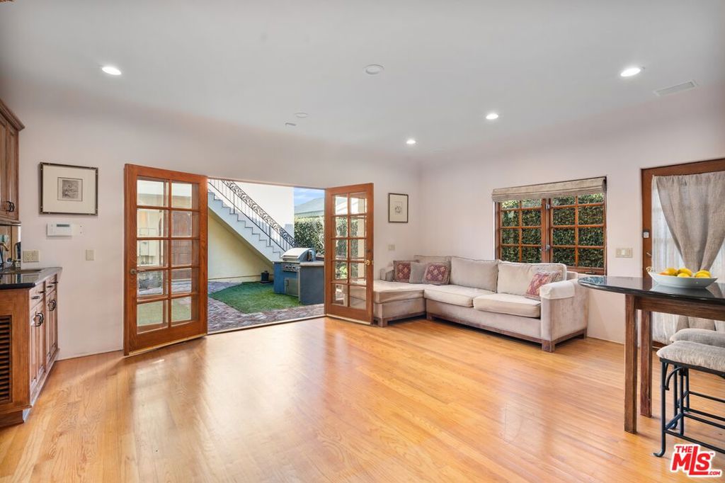 928 Wellesley Avenue Property Photo 19