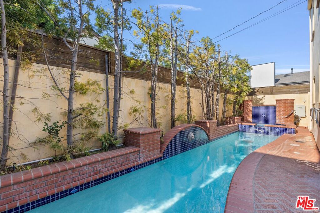 928 Wellesley Avenue Property Photo 21