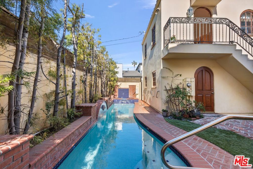 928 Wellesley Avenue Property Photo 22