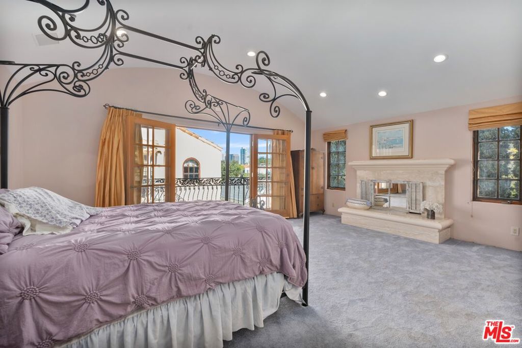 928 Wellesley Avenue Property Photo 31