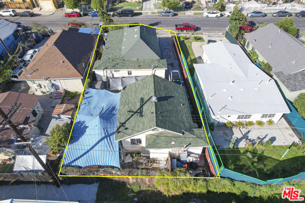 1320 E 41st Place Property Photo 11