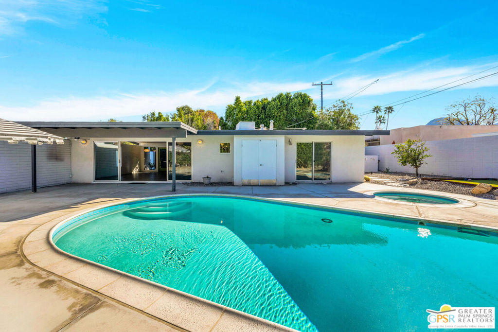 74387 Peppergrass Street Property Photo 1