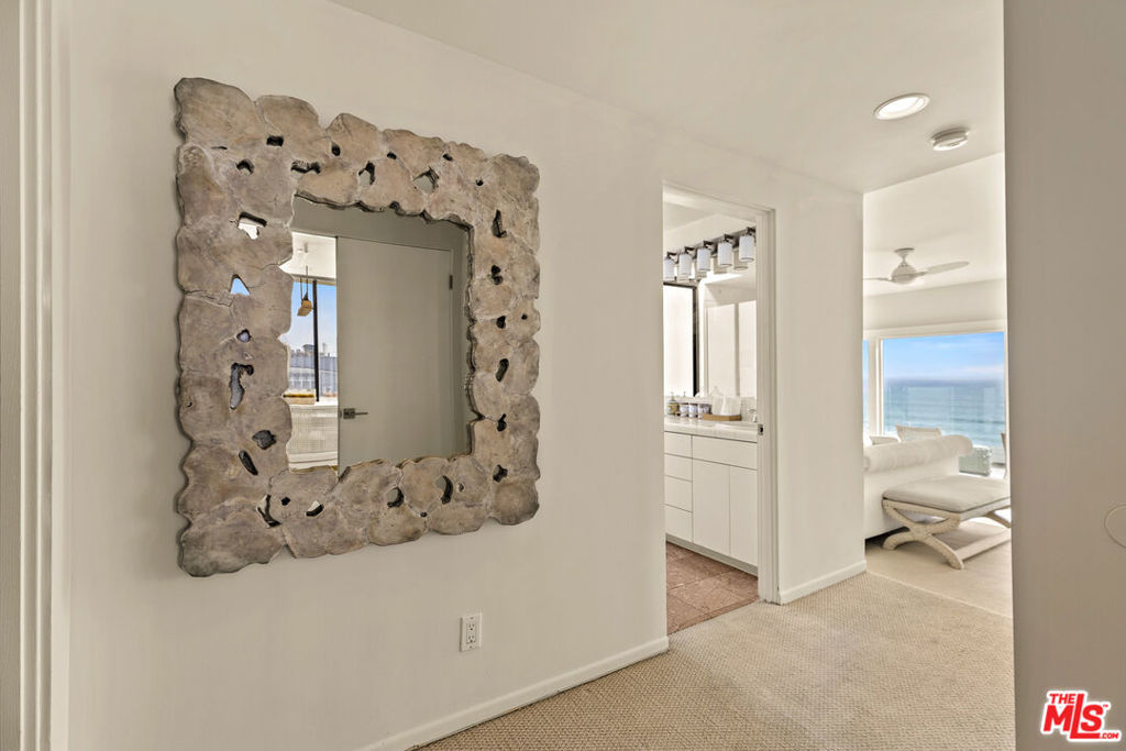 3616 The Strand C Property Photo 15