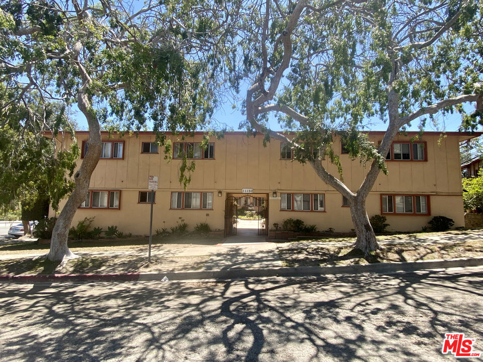 11150 Regent Street Property Photo