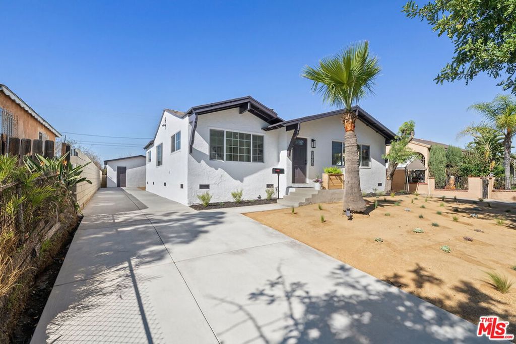 13461 Mercer Street Property Photo