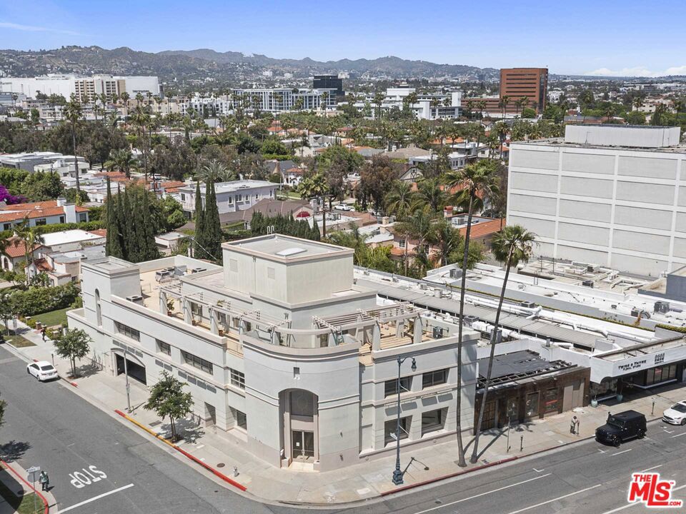 8693 Wilshire Boulevard 101 Property Photo 13