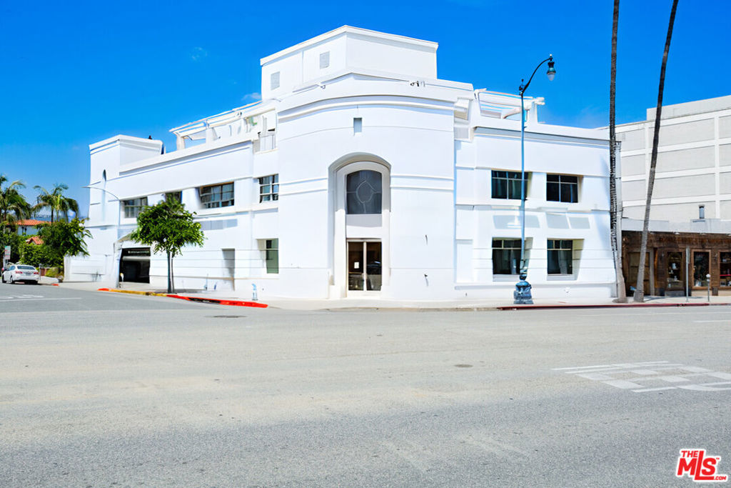 8693 Wilshire Boulevard 200 Property Photo