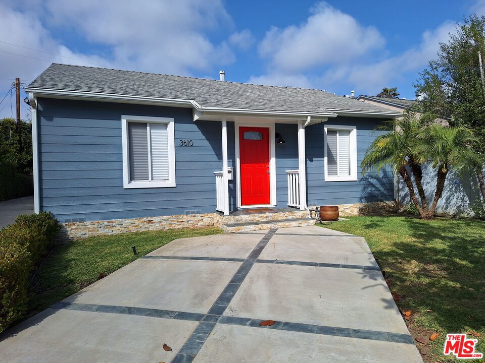 3610 Beethoven Street Property Photo 1