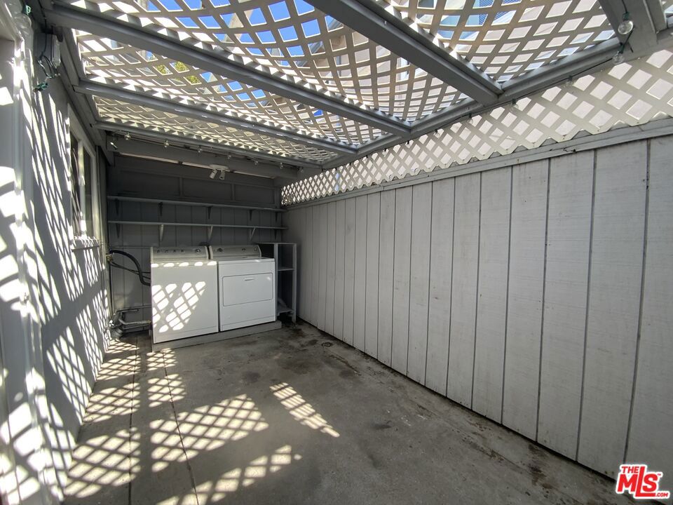 3610 Beethoven Street Property Photo 18