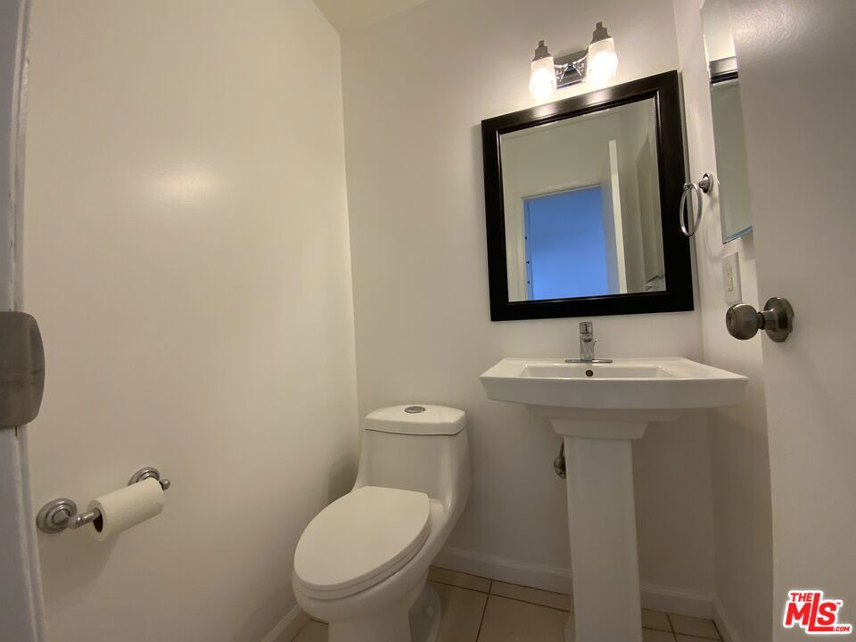 3610 Beethoven Street Property Photo 19