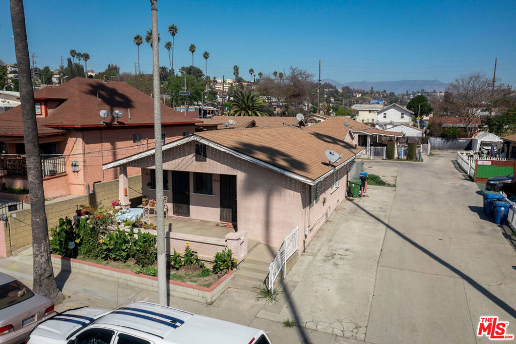 4607 Fern Place Property Photo 13