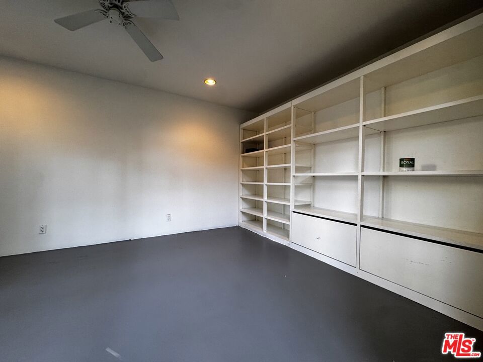 8924 Ashcroft Avenue Property Photo 23