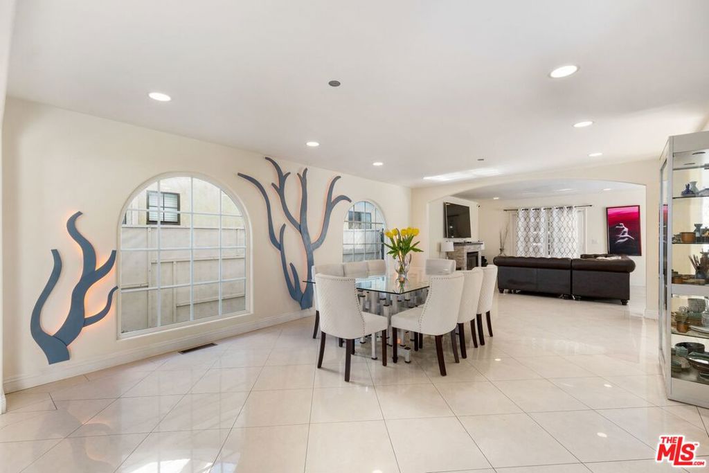 1706 Amherst Avenue Property Photo 10