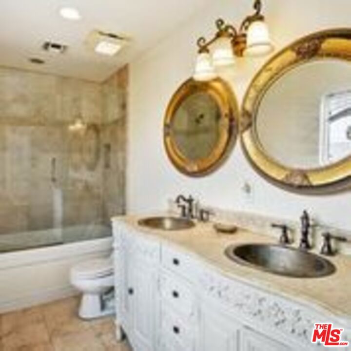 1706 Amherst Avenue Property Photo 22