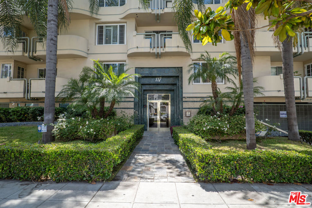 117 N Gale Drive 5 Property Photo
