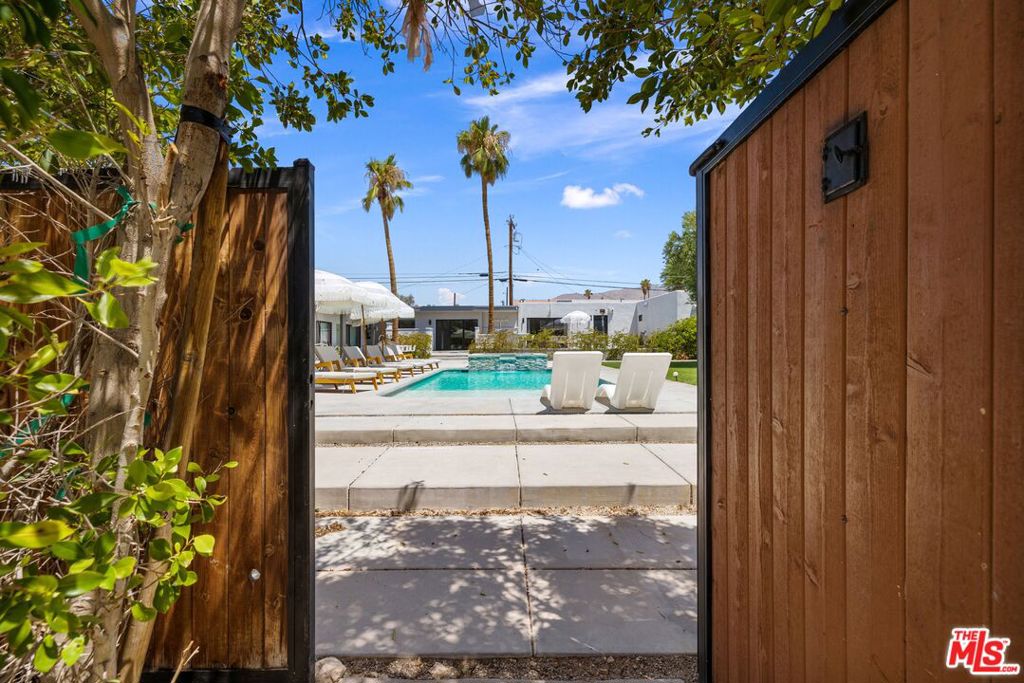 66358 Desert View Avenue Property Photo 4